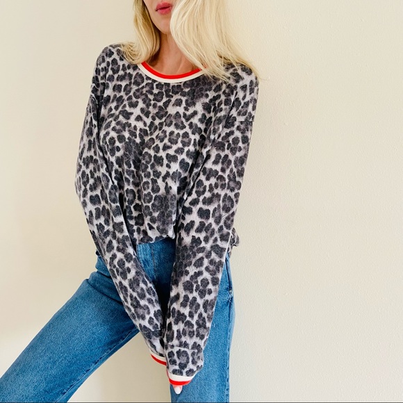 Tate Leopard Pullover Top Animal Print 